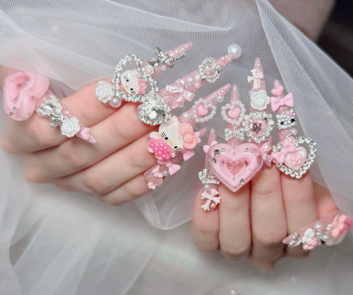 Julie_nail