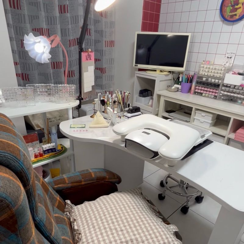 Hanako お絵描きみたいなネイル屋さん