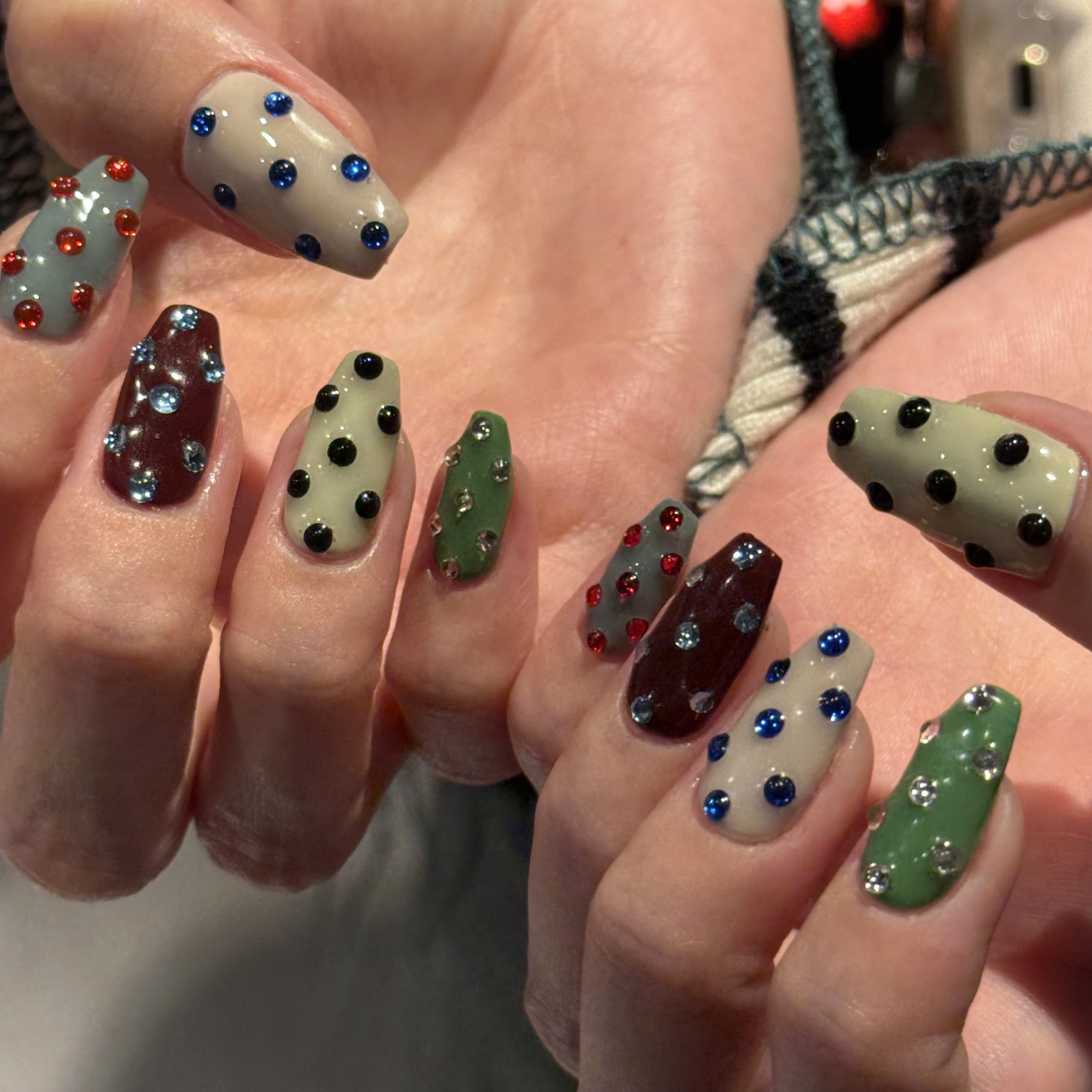 une_el.nail_by1st