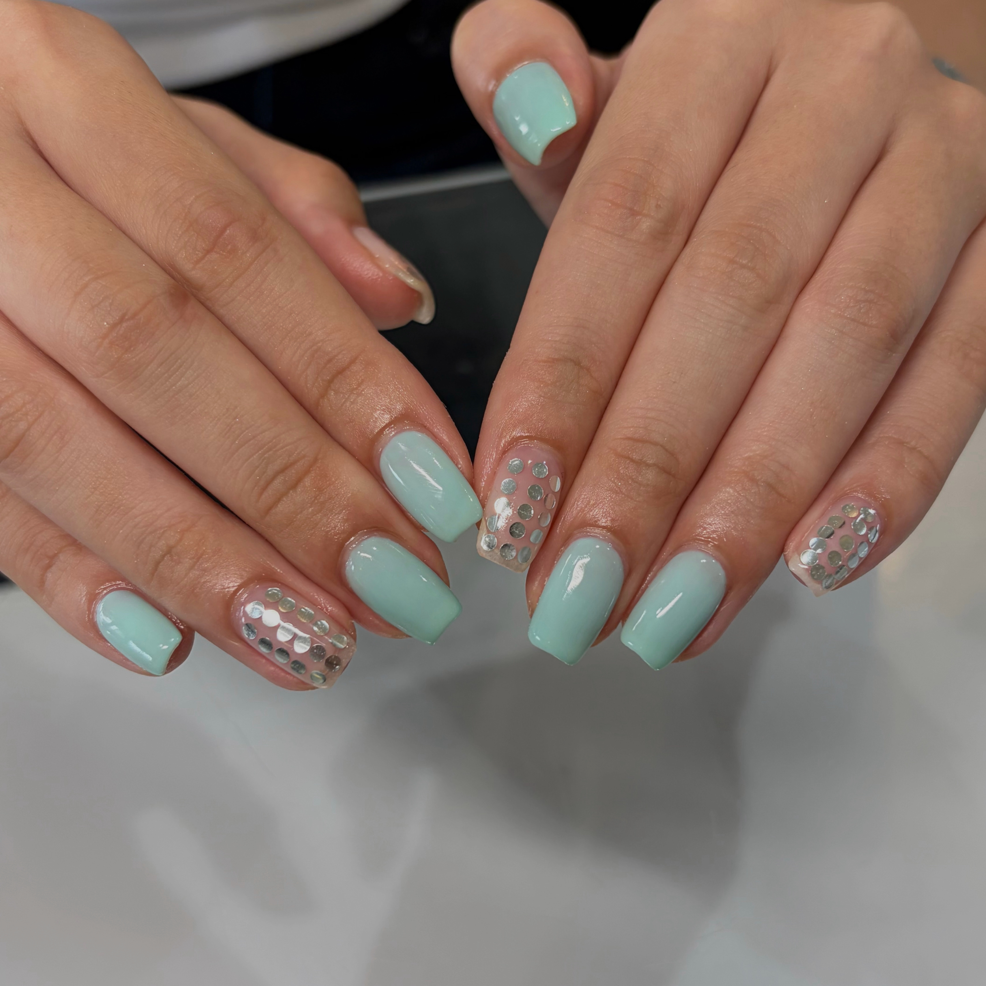 Alaise_nail671