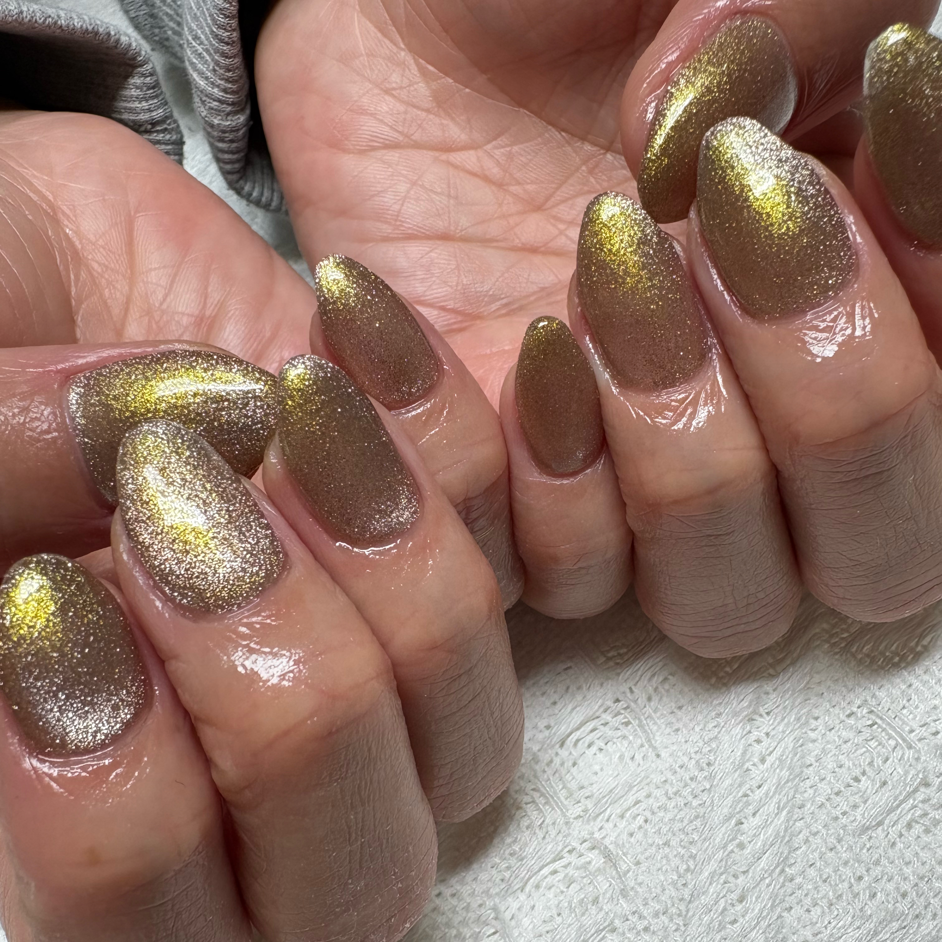 mikanails