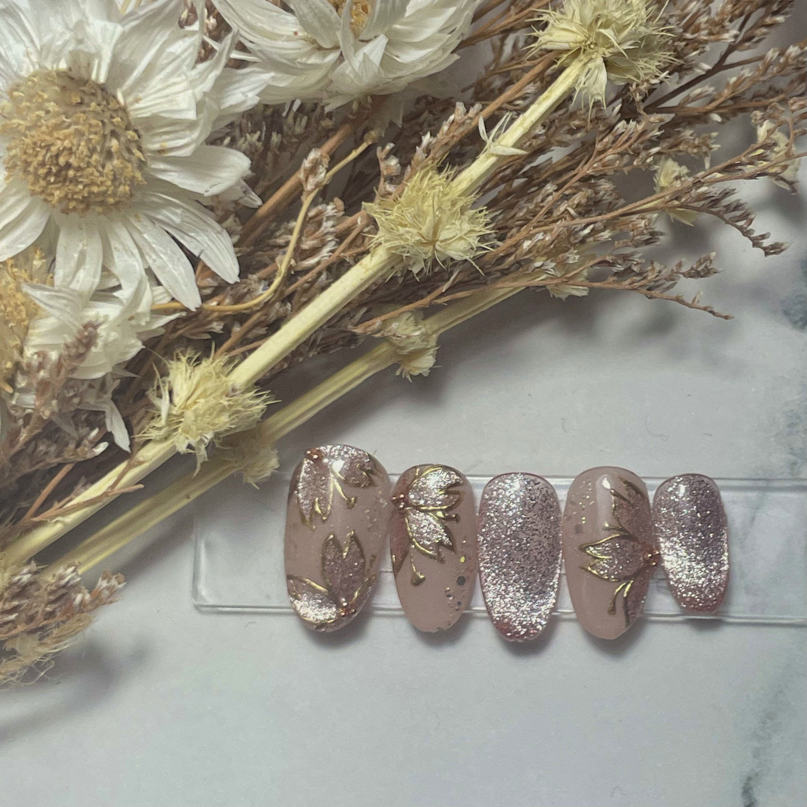 Beo_nail