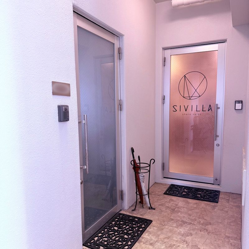 Nail Salon Riy.