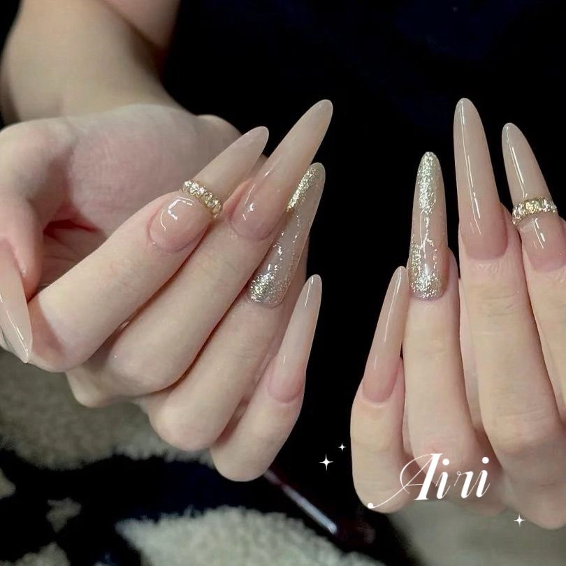 AiriNail.