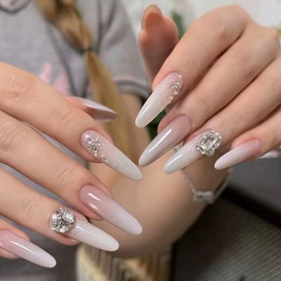 チップ長さし+マグネット/グラデーショ
ン／フラッシュ+パーツ2個🌟オフ込み