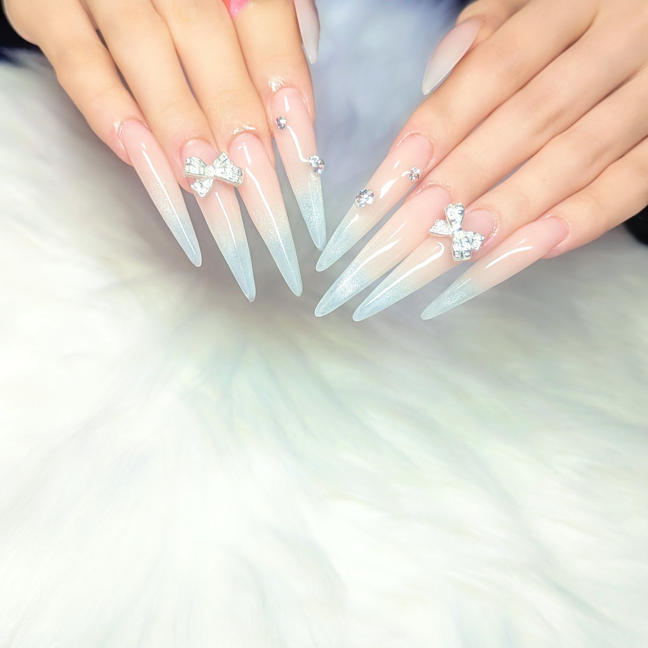 Nail_yello